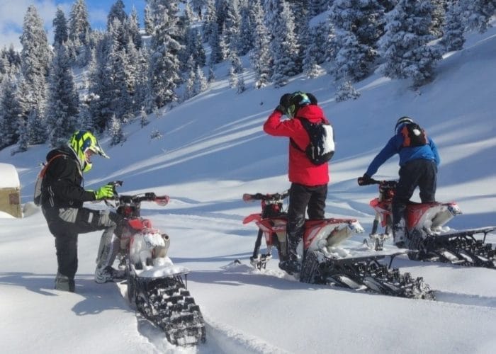 RimAdventures’ 5-tägige Snowbike-Tour führt durch alpine Landschaften Georgiens. Inklusive Hotel, Guide & Transfer – Action & Natur pur!
